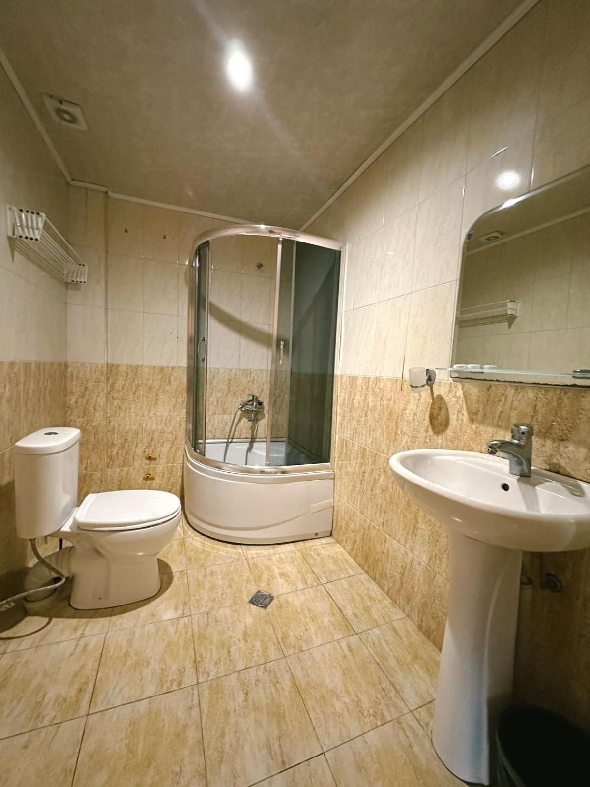 Hotel Solidarity Kobuleti Εξωτερικό φωτογραφία